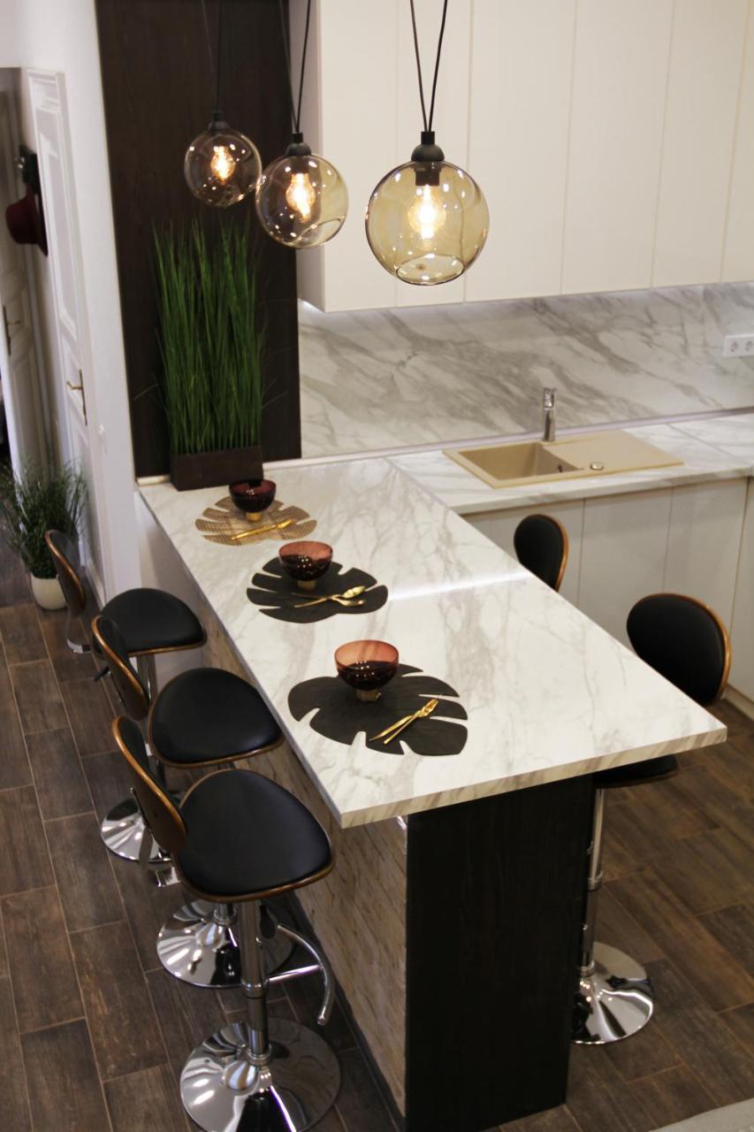 Luxus Design Elisabeth Apartment In The Center Budapest Bagian luar foto